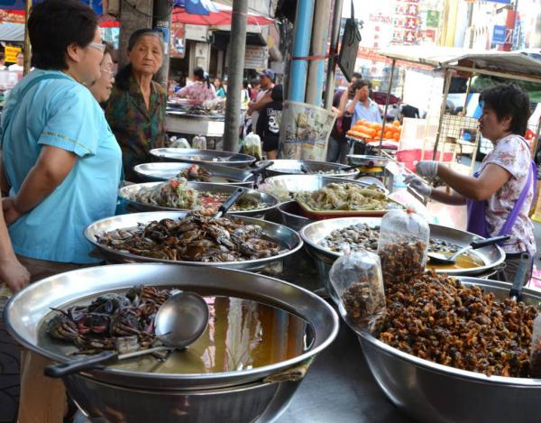 Sur le marché de Chinatown