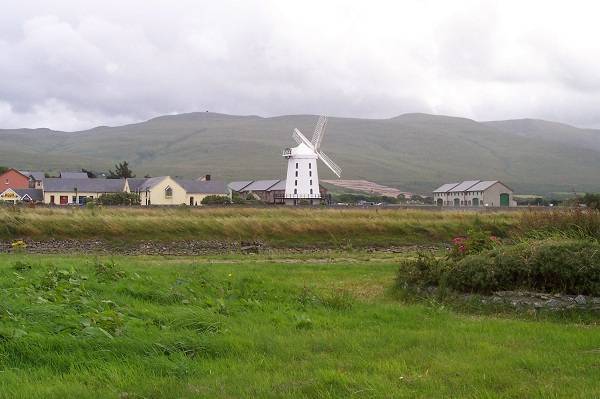 VILLAGE DE TRALEE 